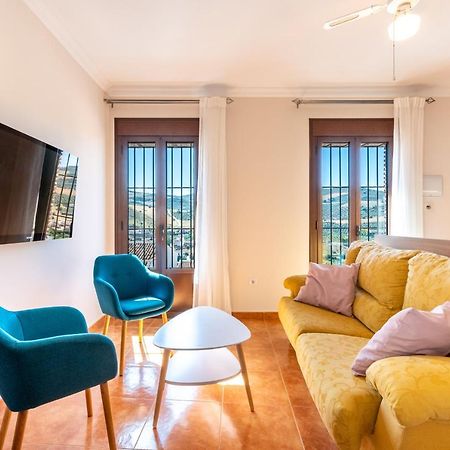 Valle de Abdalagís Casa Angelita Caminito Del Rey, Duplex Con Terraza En El Centro De Andalucia 게스트하우스 외부 사진