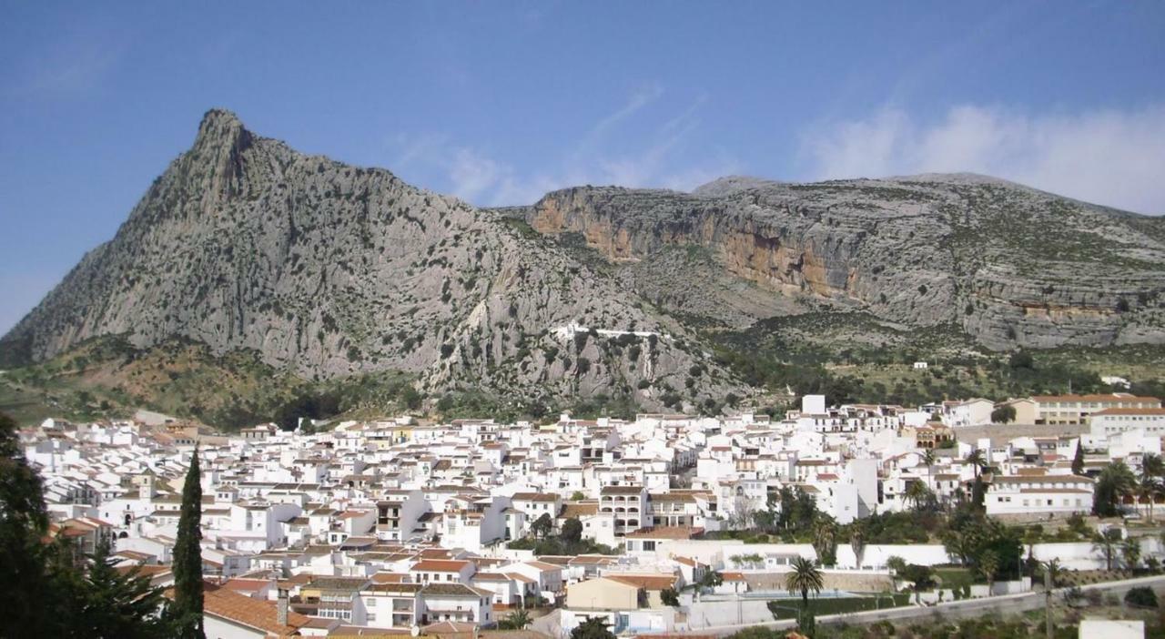 Valle de Abdalagís Casa Angelita Caminito Del Rey, Duplex Con Terraza En El Centro De Andalucia 게스트하우스 외부 사진